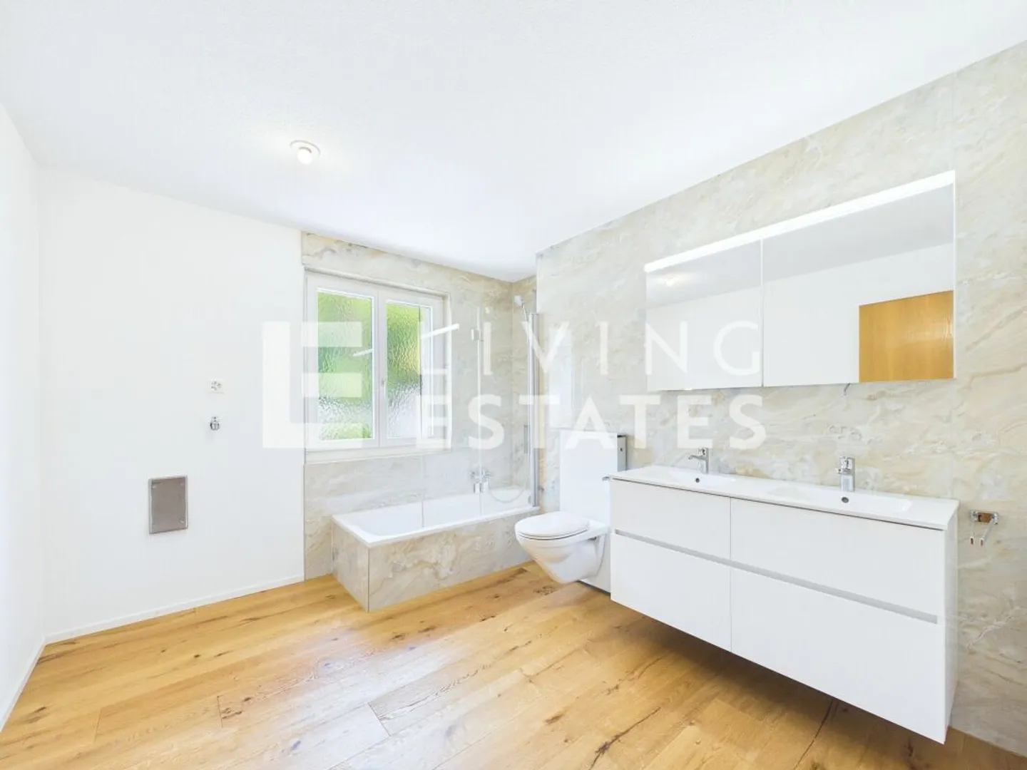 FRESHLY RENOVATED - SPACIOUSLY THOUGHT OUT - Photo 10 of 13