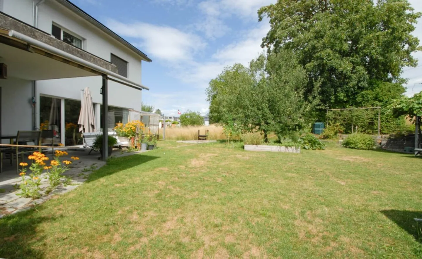 Maison individuelle avec jardin XL - Photo 2 sur 12