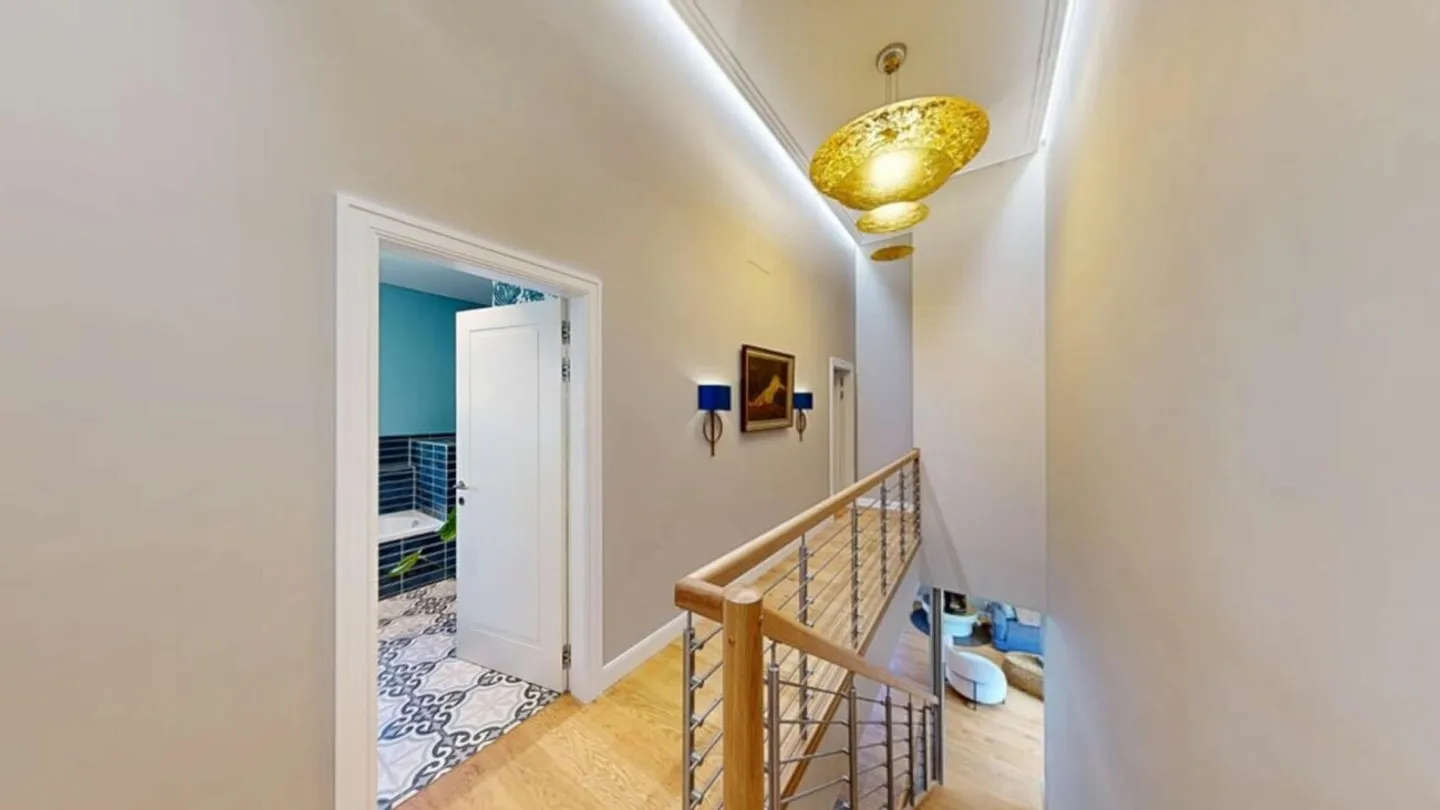 Classic Contemporary Living - Stylish 9.5-Room Single-Family Home with Private Garden, Swimspa & Smart Home in Veltheim - Photo 13 of 13