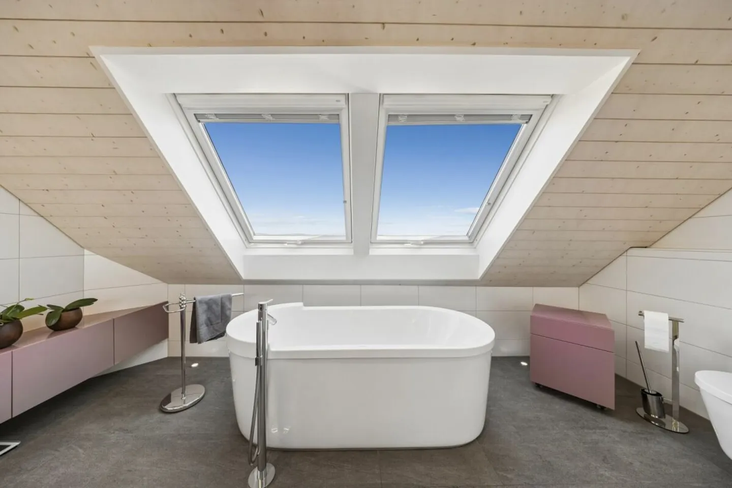 EInfamilienhaus mit unverbaubarer Seesicht - Foto 10 von 13