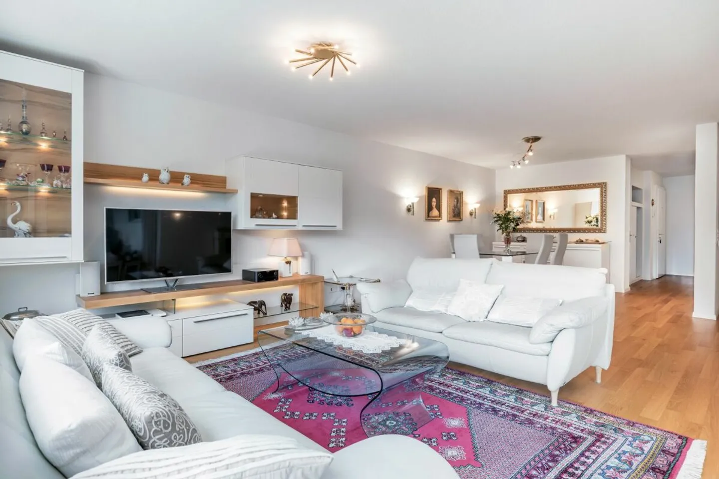 Stilvolles Familienapartment mit Aussicht - Foto 1 von 11