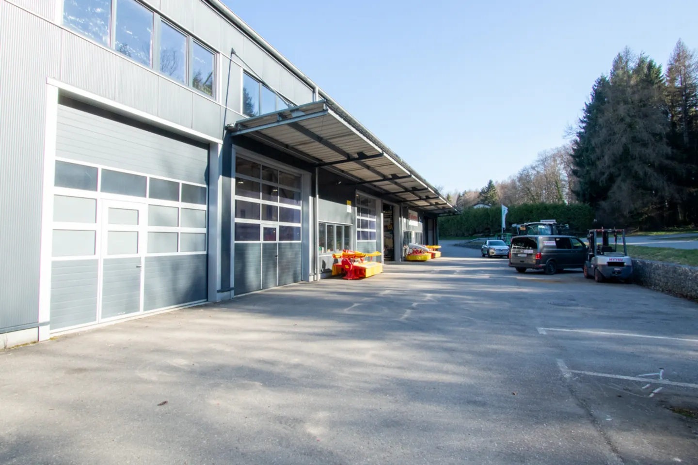 Proprietà commerciale con potenziale - flessibile, ben collegata e versatile - Foto 4 di 13