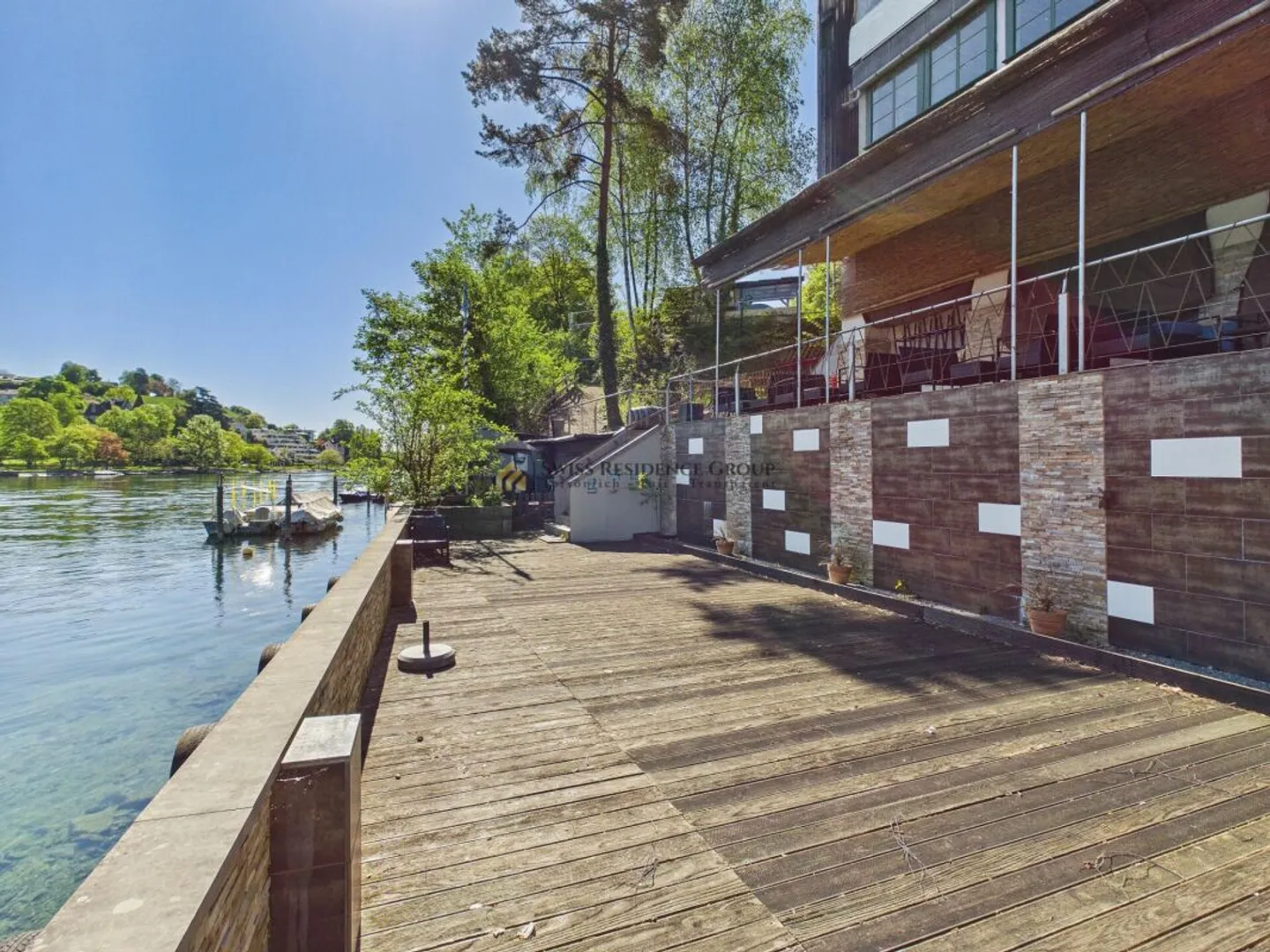 Gastronomie exclusive avec jardin d'hiver et vue sur le Rhin - Photo 4 sur 13