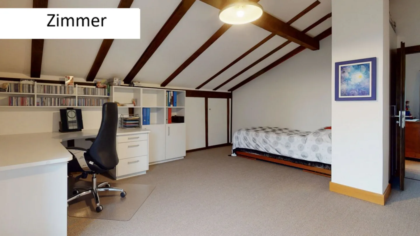 Maison individuelle de 5 pièces bien entretenue avec appartement séparé dans un emplacement de rêve à Schwarzsee FR - Photo 6 sur 13