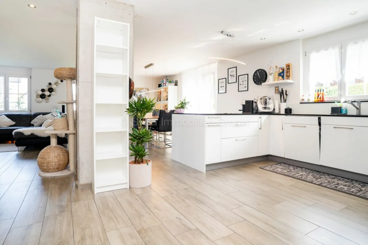 Maison jumelée 5.5 pièces ultra moderne dans un emplacement calme - Photo 6 sur 13