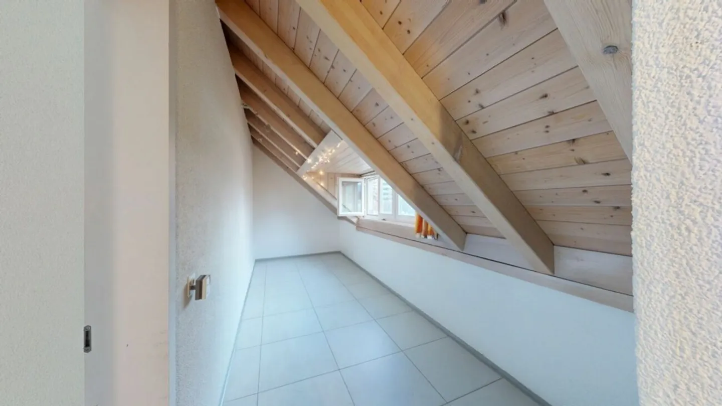 Zentrale 5.5 Zi. Eigentumswohnung - Foto 9 von 13