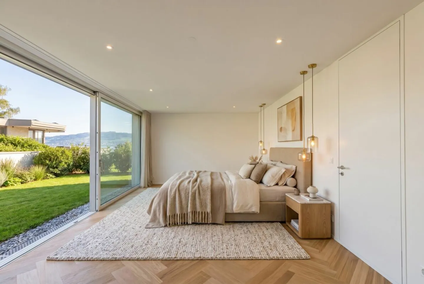 Villa neuve exclusive avec piscine et vue sur le lac - Photo 13 sur 13