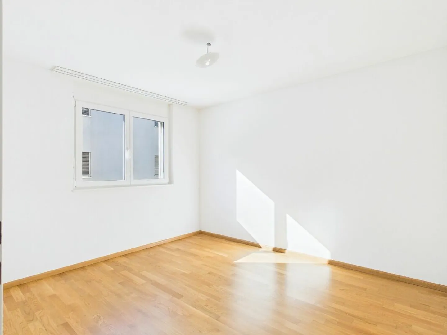 Grosszügiges Reihenhaus - Foto 11 von 13