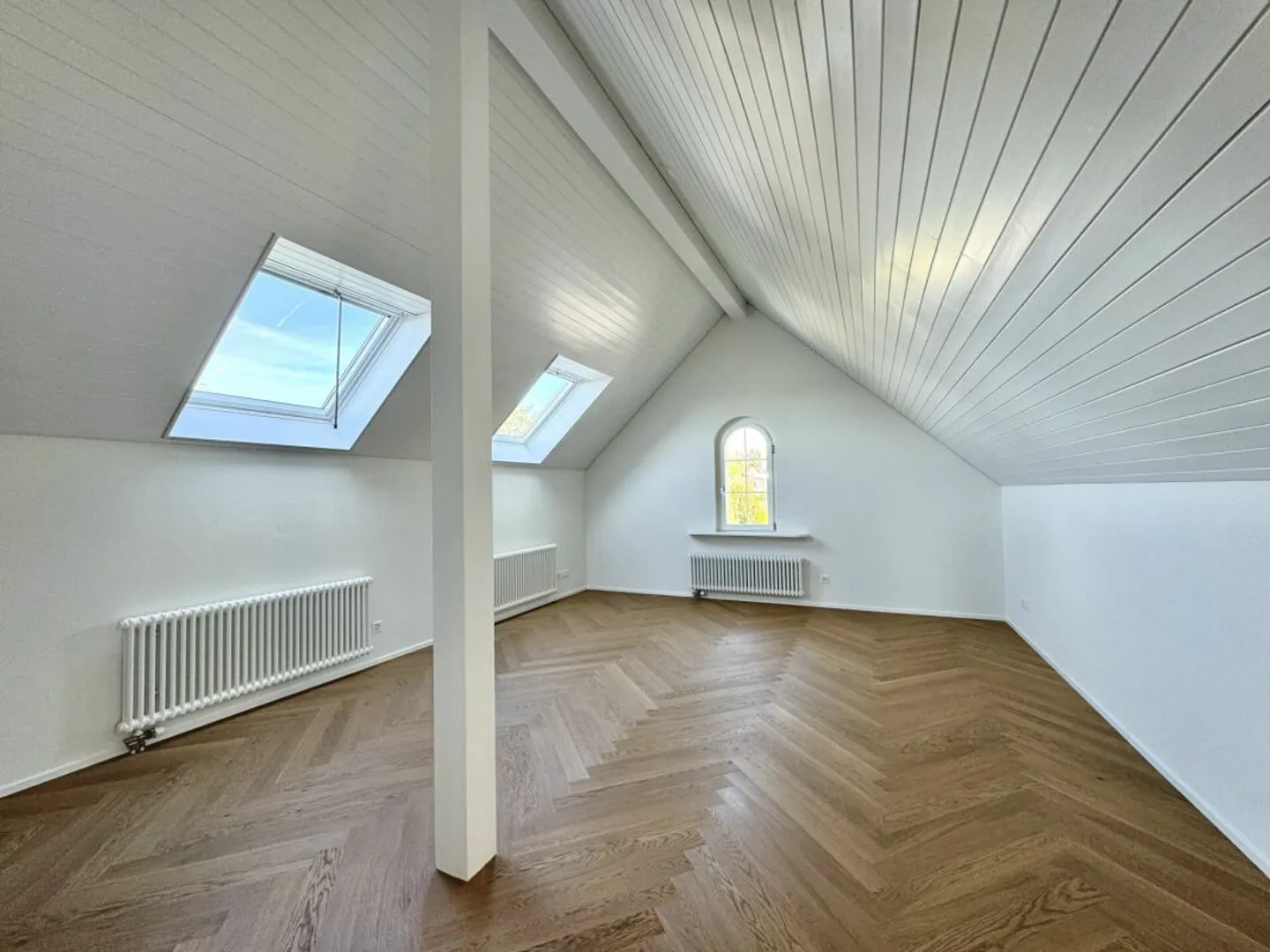 Vivere spazioso in una posizione popolare - Foto 10 di 10