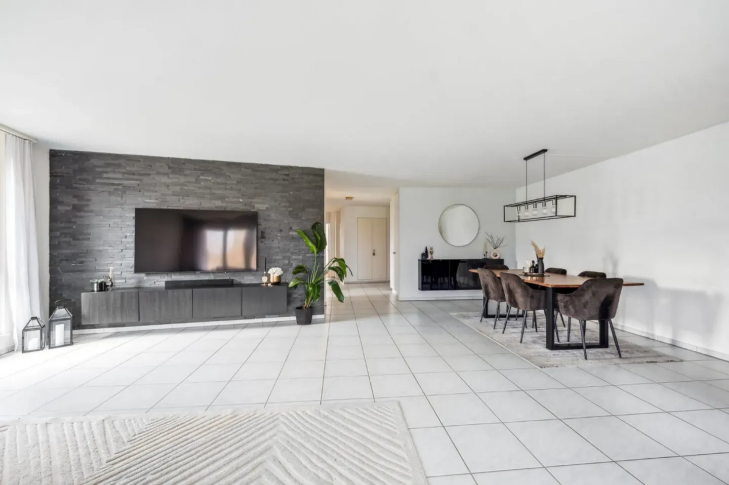 Family apartment with a view of Jura - Photo 1 of 13