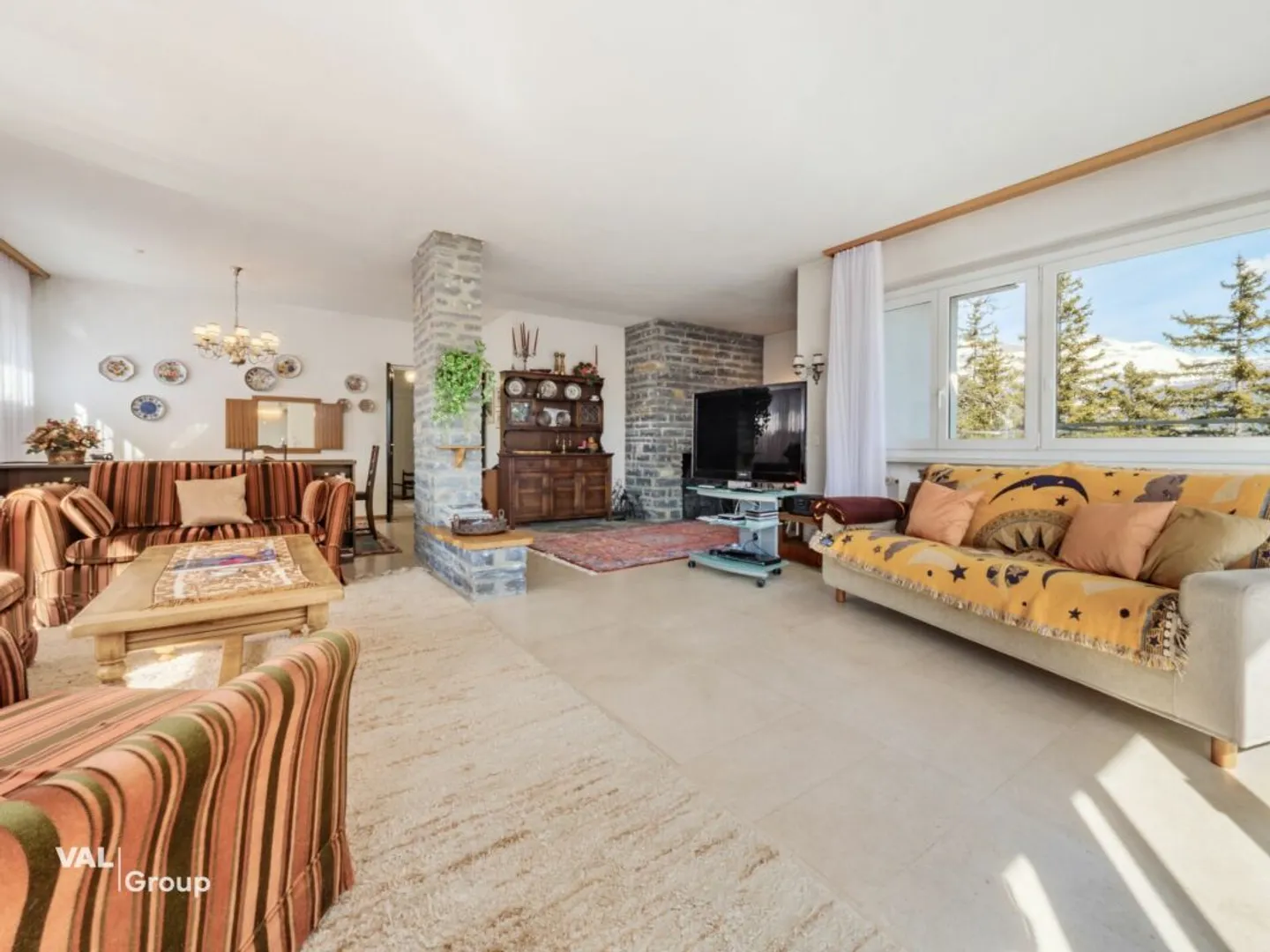 Luxusvilla mit Bergblick - Foto 3 von 13