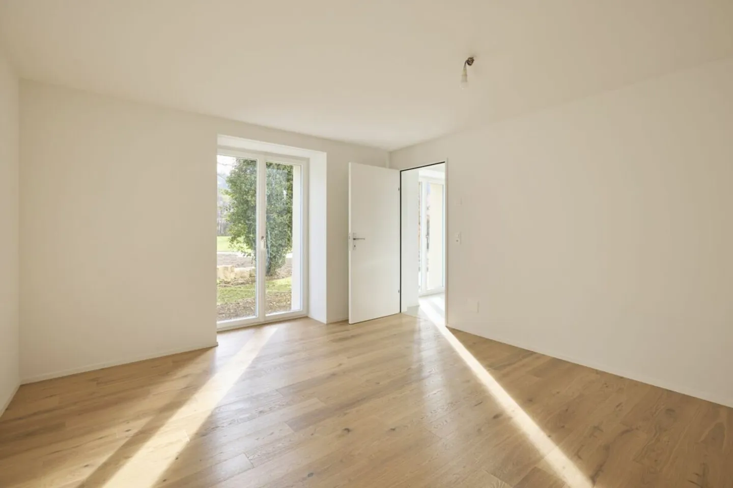 Charming Maisonette Apartment in Unique Historical Mill - Photo 10 of 13