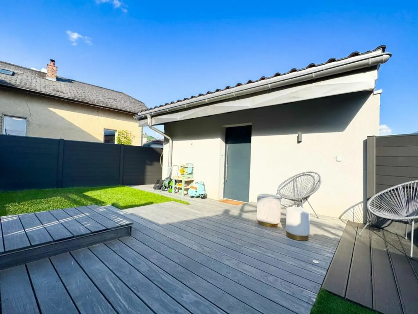 Villa adiacente con 4 stanze a St-Séverin - Foto 4 di 13