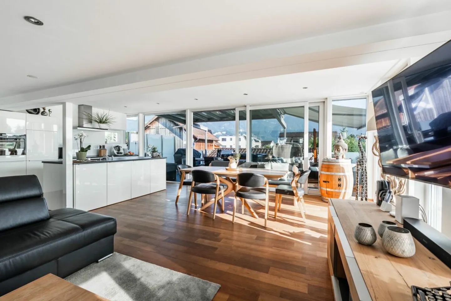 Wohnen mit viel Platz an ruhiger Wohnlage - Foto 1 von 13