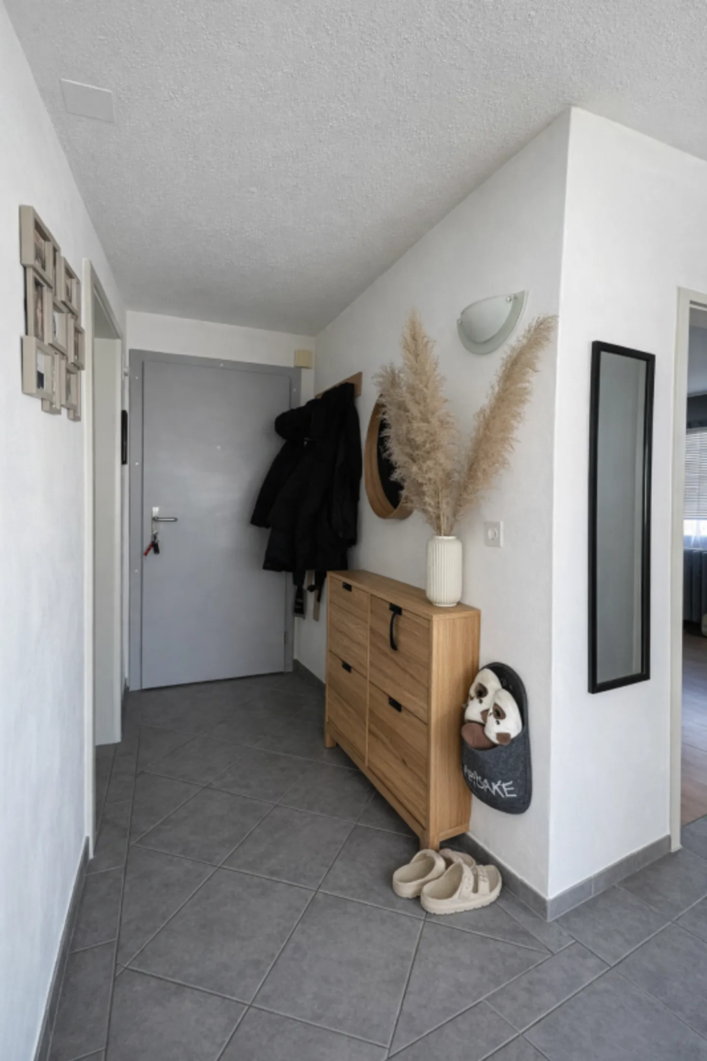 Appartement 3.5 pièces abordable et confortable dans un endroit calme - Photo 7 sur 9