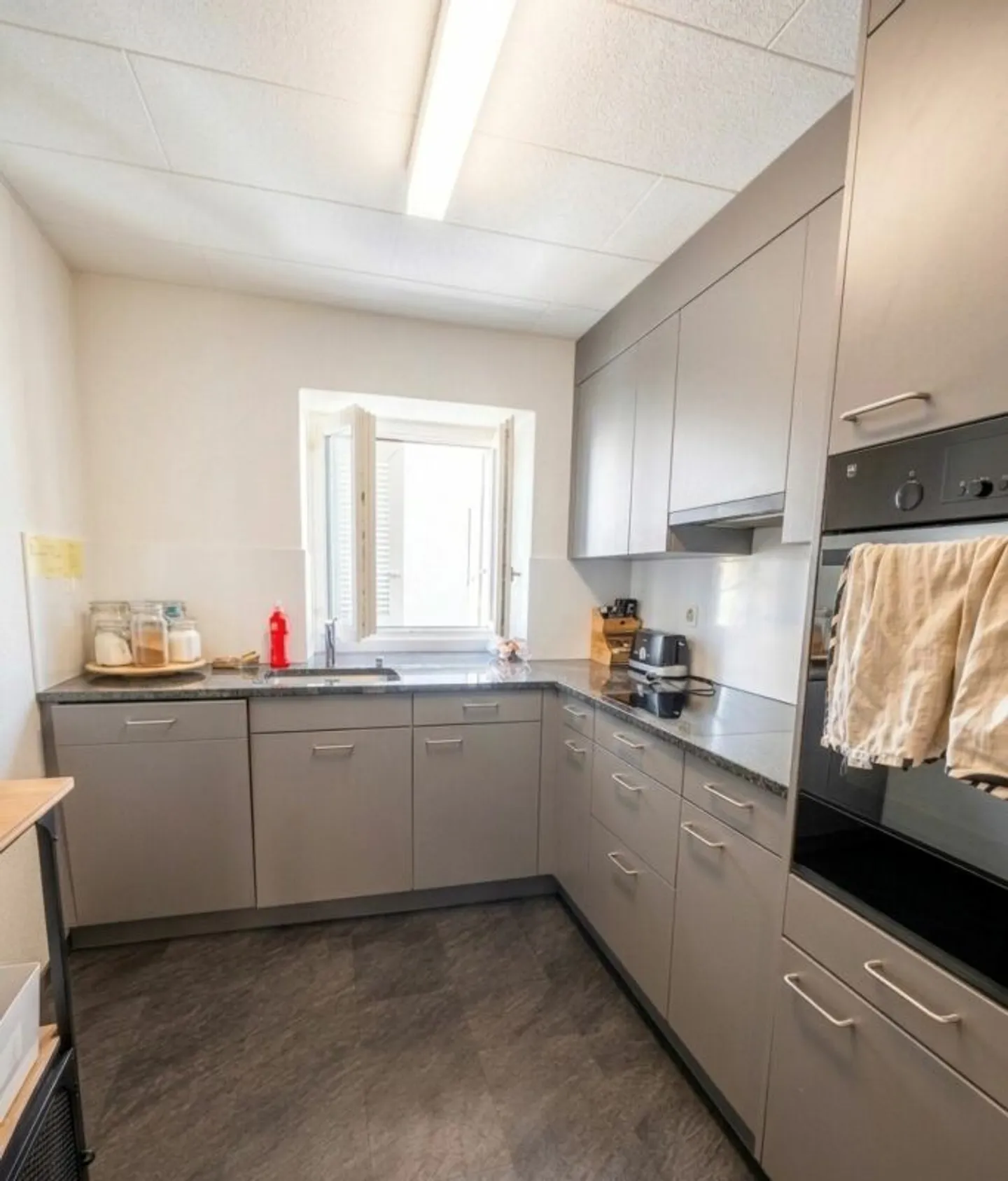 Ihr neues Zuhause, mitten in der Neustadt! - Foto 3 von 7