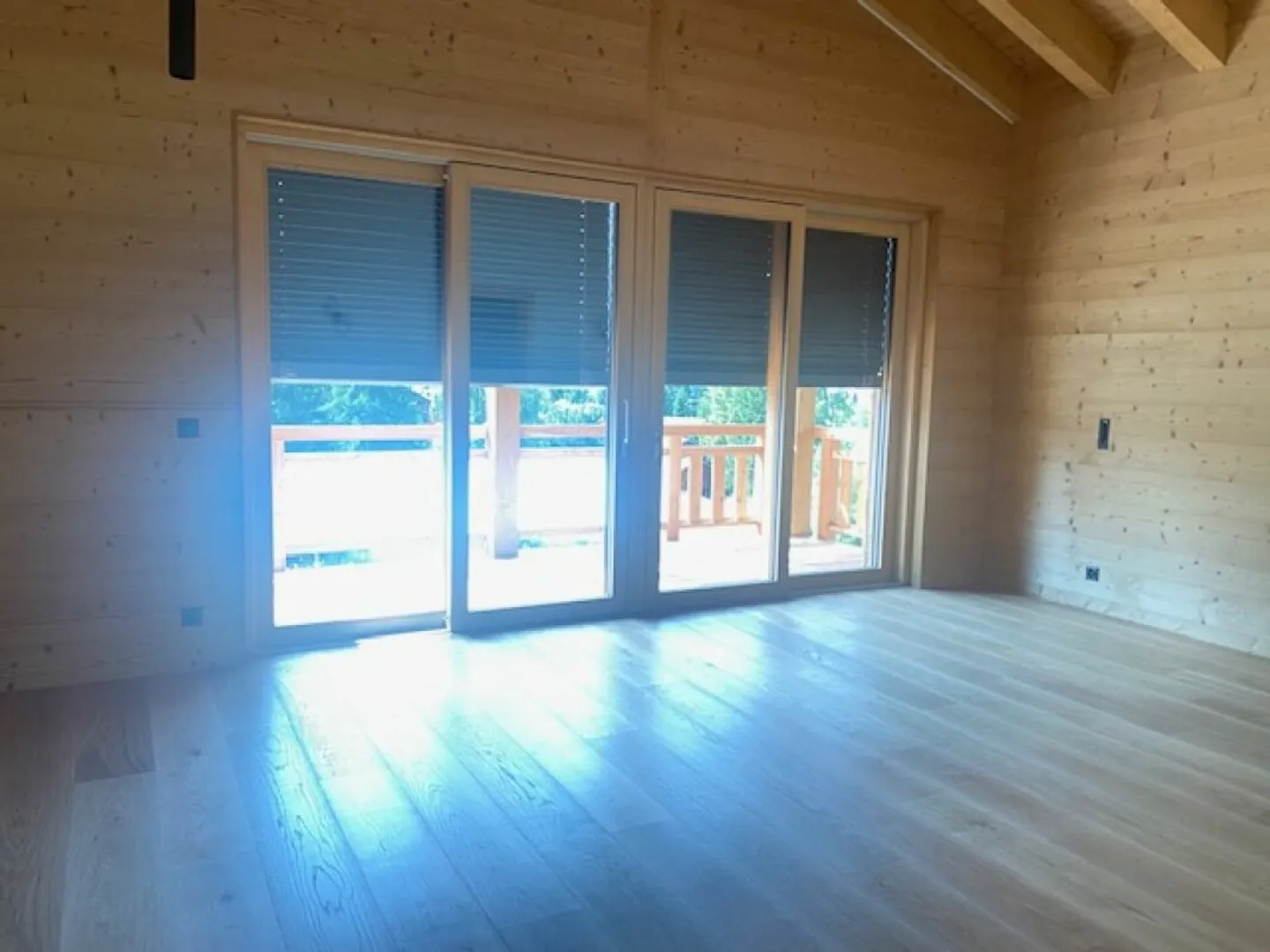 Luxuriöses Chalet Crans-Montana NEU mit Pool - Foto 12 von 13