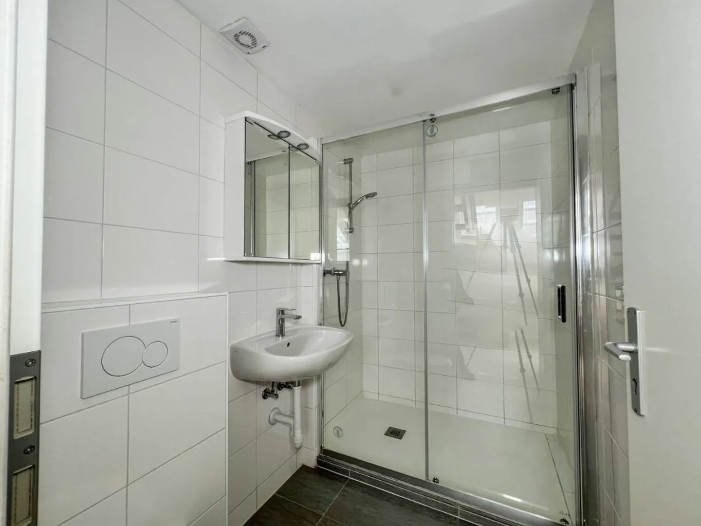 Charmant duplex de 4 pièces entièrement rénové pour du rendement - Foto 7 von 13