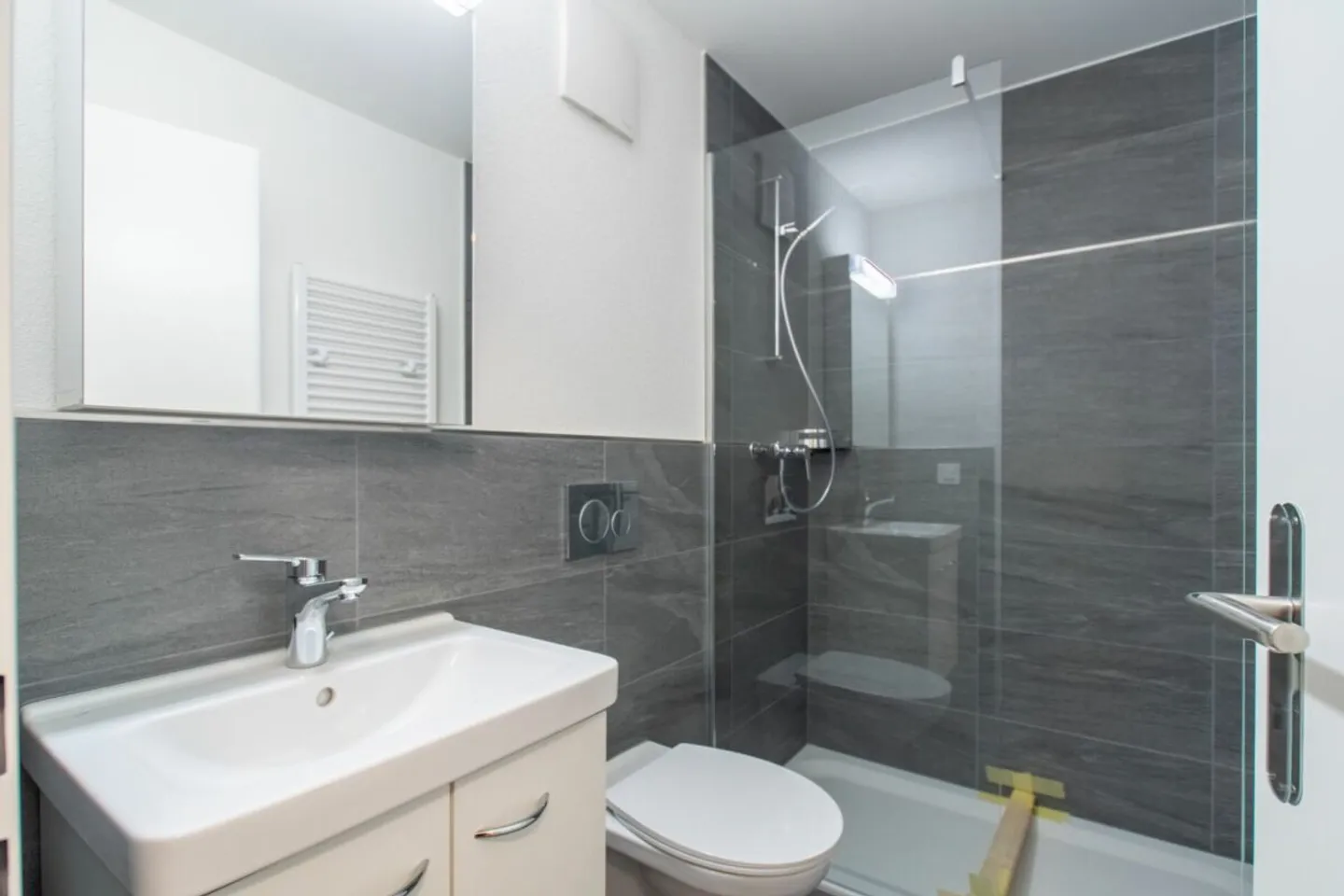 Attractive 4.5-room apartment in a sunny location with a separate office - Photo 10 of 12