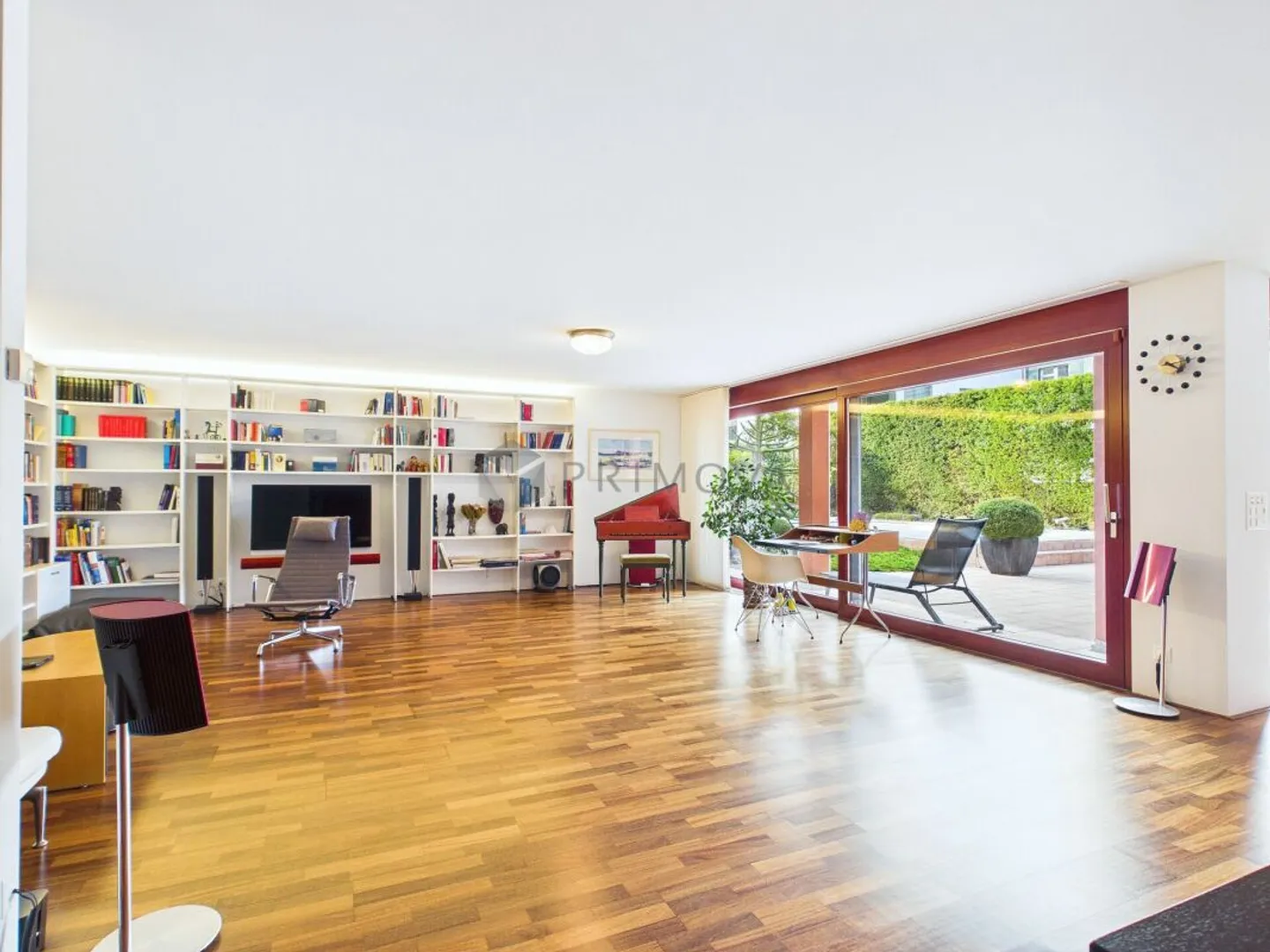 Luxury Living Jewel with Private Pool and Sauna - Photo 4 of 13