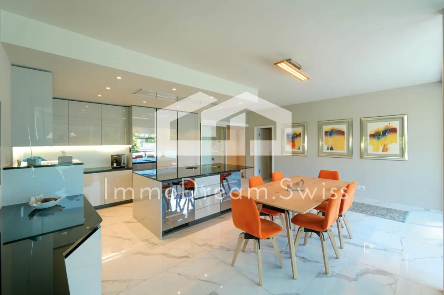 5 ½ Zi. Eigentumswohnung, an Top privilegierter Lage: «Nichtalltägliche, moderne Residenz» - Foto 6 von 11