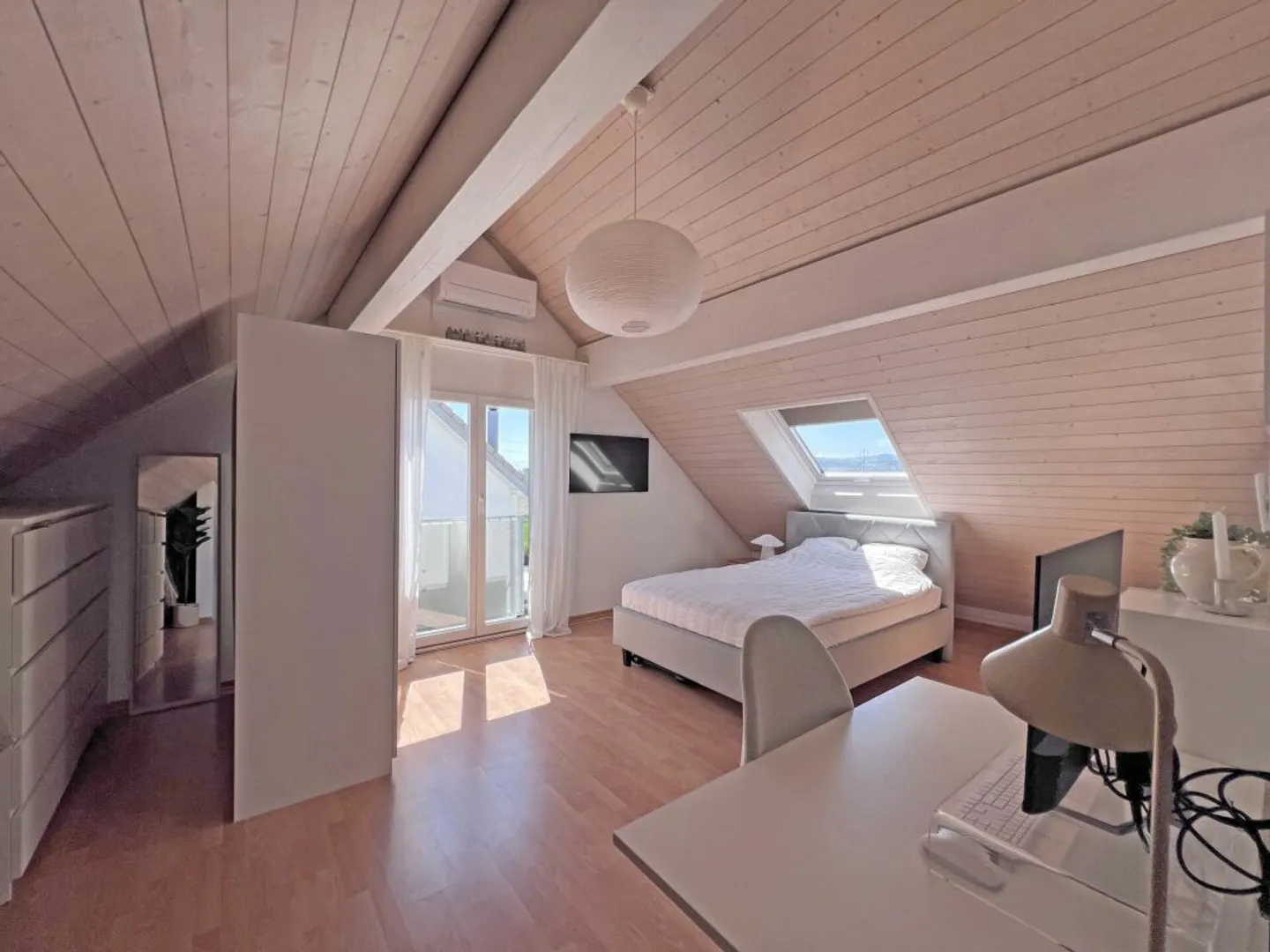 Vivre avec cœur : Maison d'angle élégante dans un quartier familial calme - Photo 9 sur 11