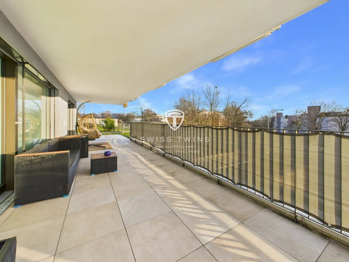 Modern 3.5-room terrace apartment with garden - Living at the highest level in Adlikon b. Regensdorf - Photo 13 of 13