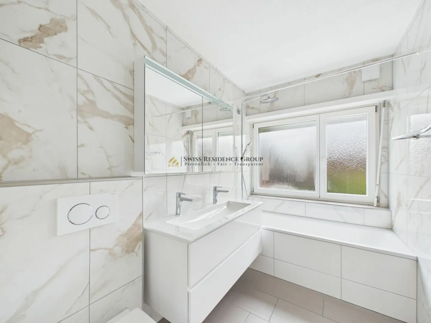 Spacious Single-Family Home with Surroundings in a Top Location - Photo 11 of 13