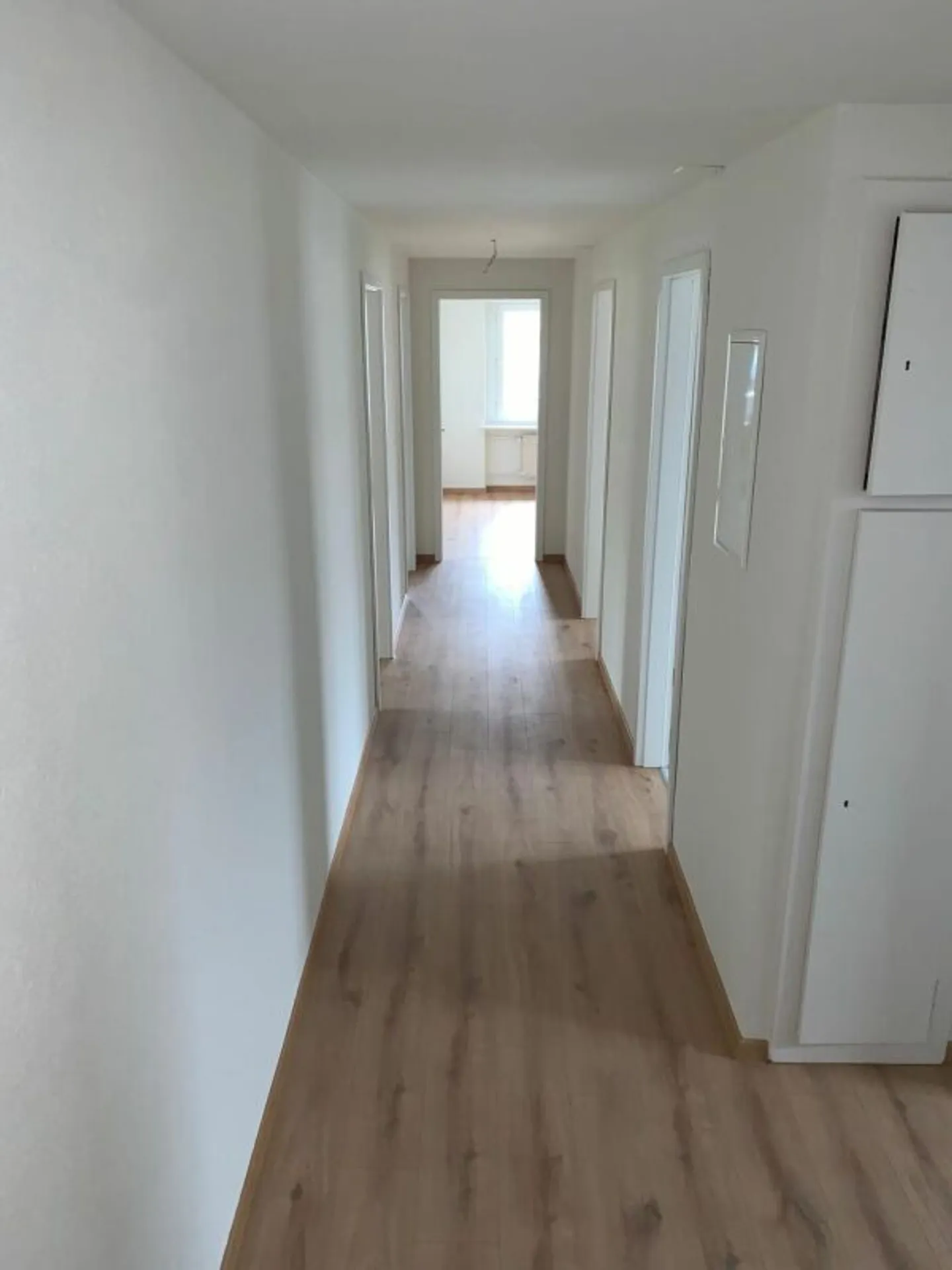 Neu renovierte und moderne 3 Zimmerwohnung in Wil - Photo 7 of 8