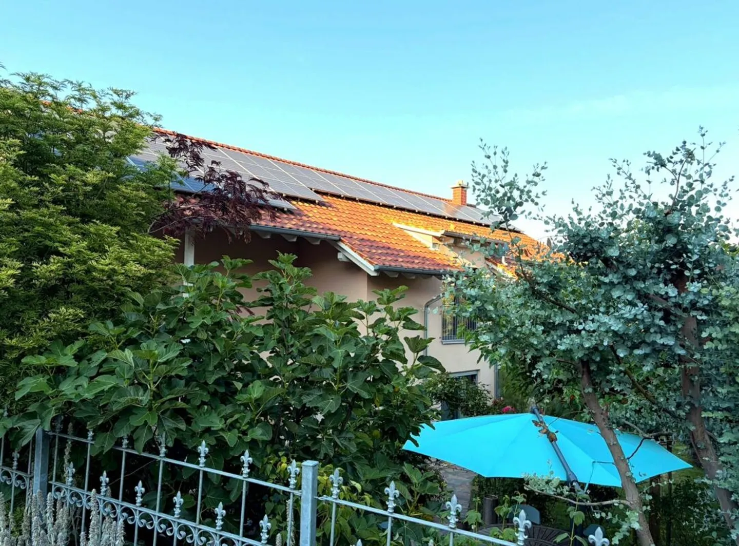 Exclusive New Villa with Designer Kitchen - 35 Min. from Zurich - Photo 1 of 6