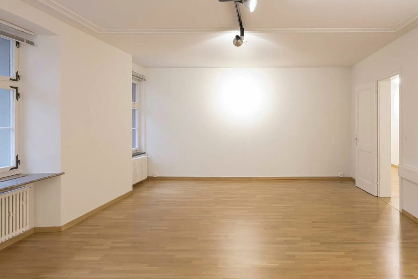 Stilvolle Bürofläche in historischem Gebäude - Foto 5 von 9