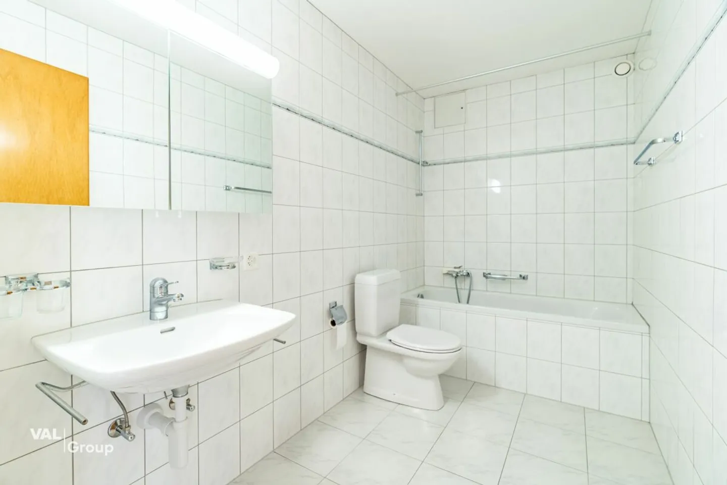 Central 3.5-room apartment with balcony in Visp - Photo 11 of 13
