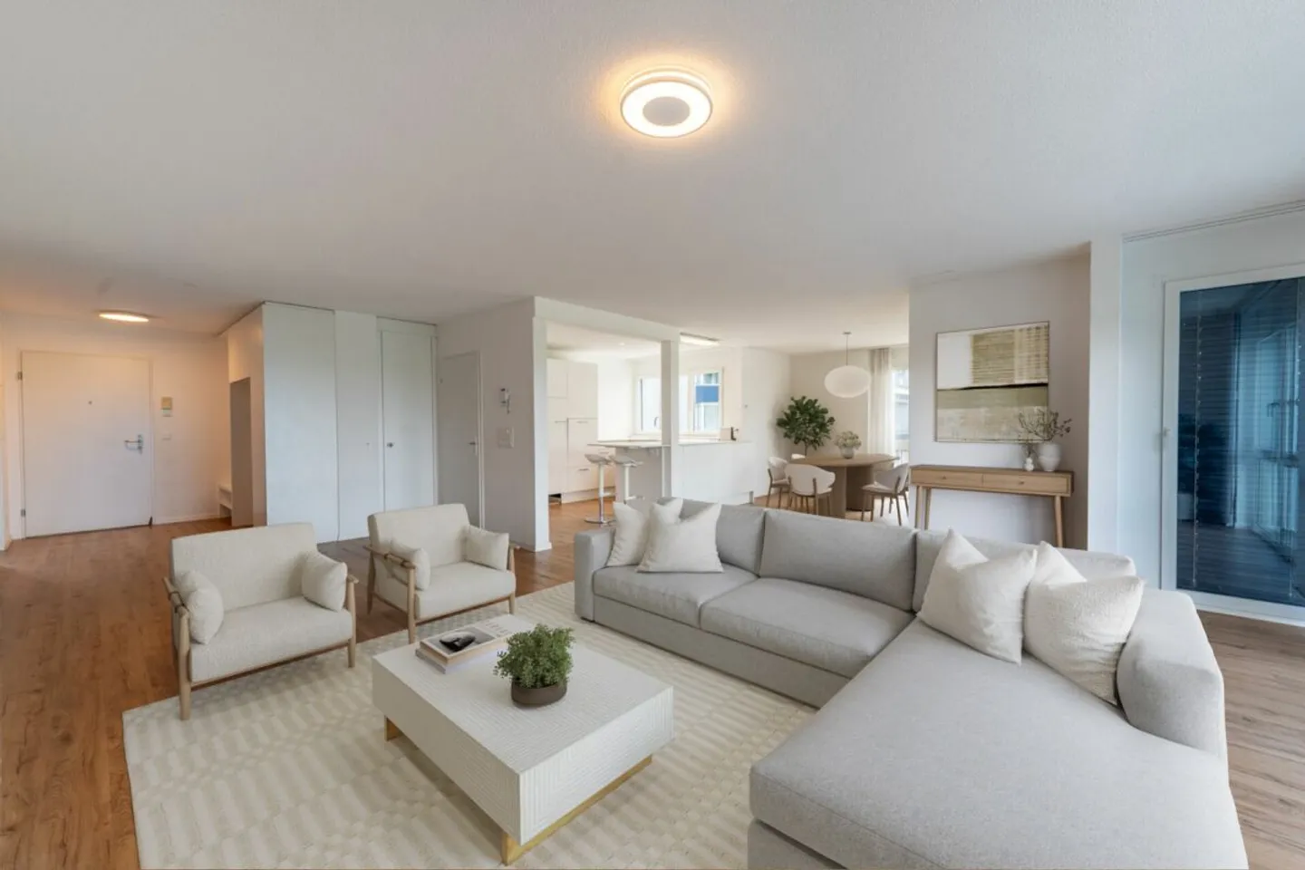 Appartement lumineux de 5,5 pièces avec terrasse et paradis vert privé - Photo 2 sur 13