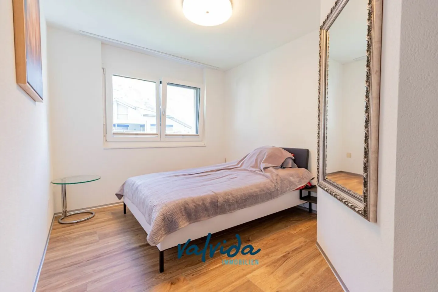 Modernes Mehrfamilienhaus in Steg - Foto 10 von 13