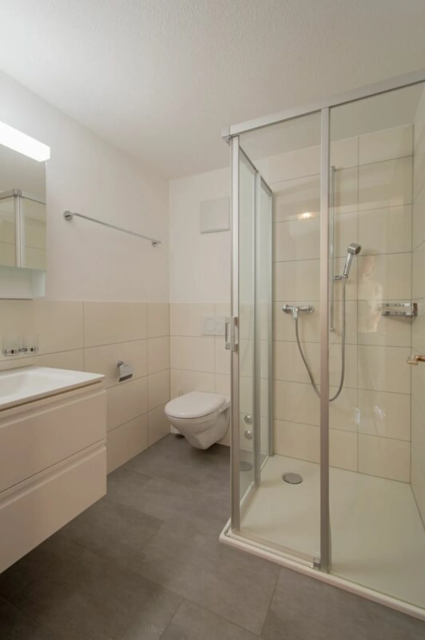 Ottimo appartamento singolo in posizione centrale - Foto 6 di 11