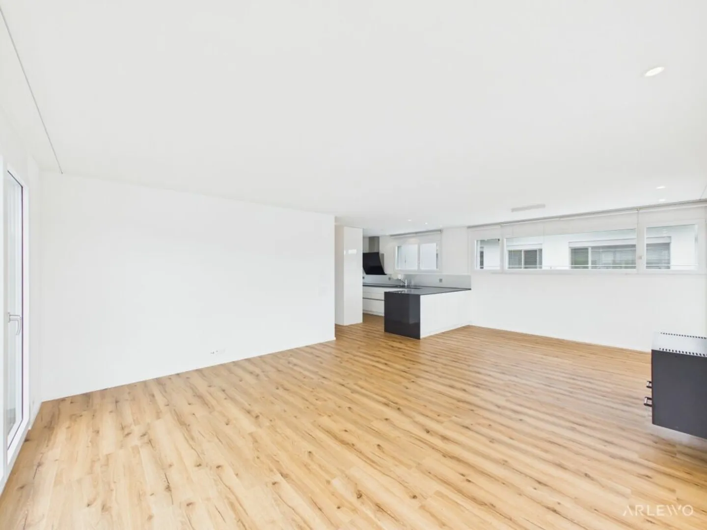 Dreamlike Lake View - Photo 5 of 13