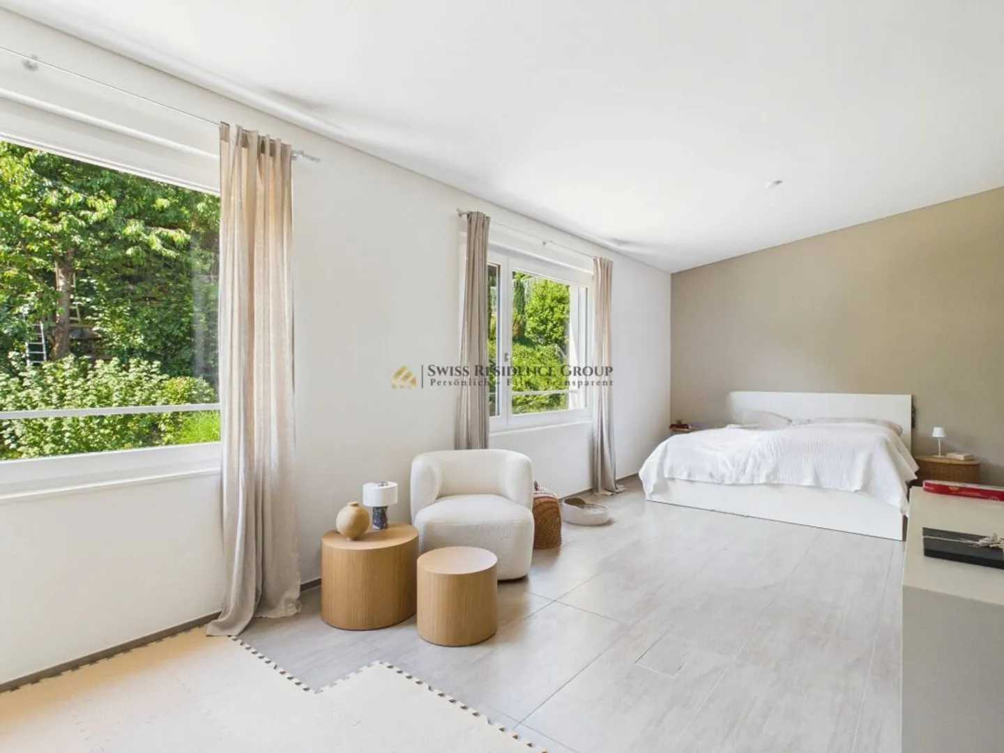Appartamento con ampia terrazza e vista - Foto 10 di 13