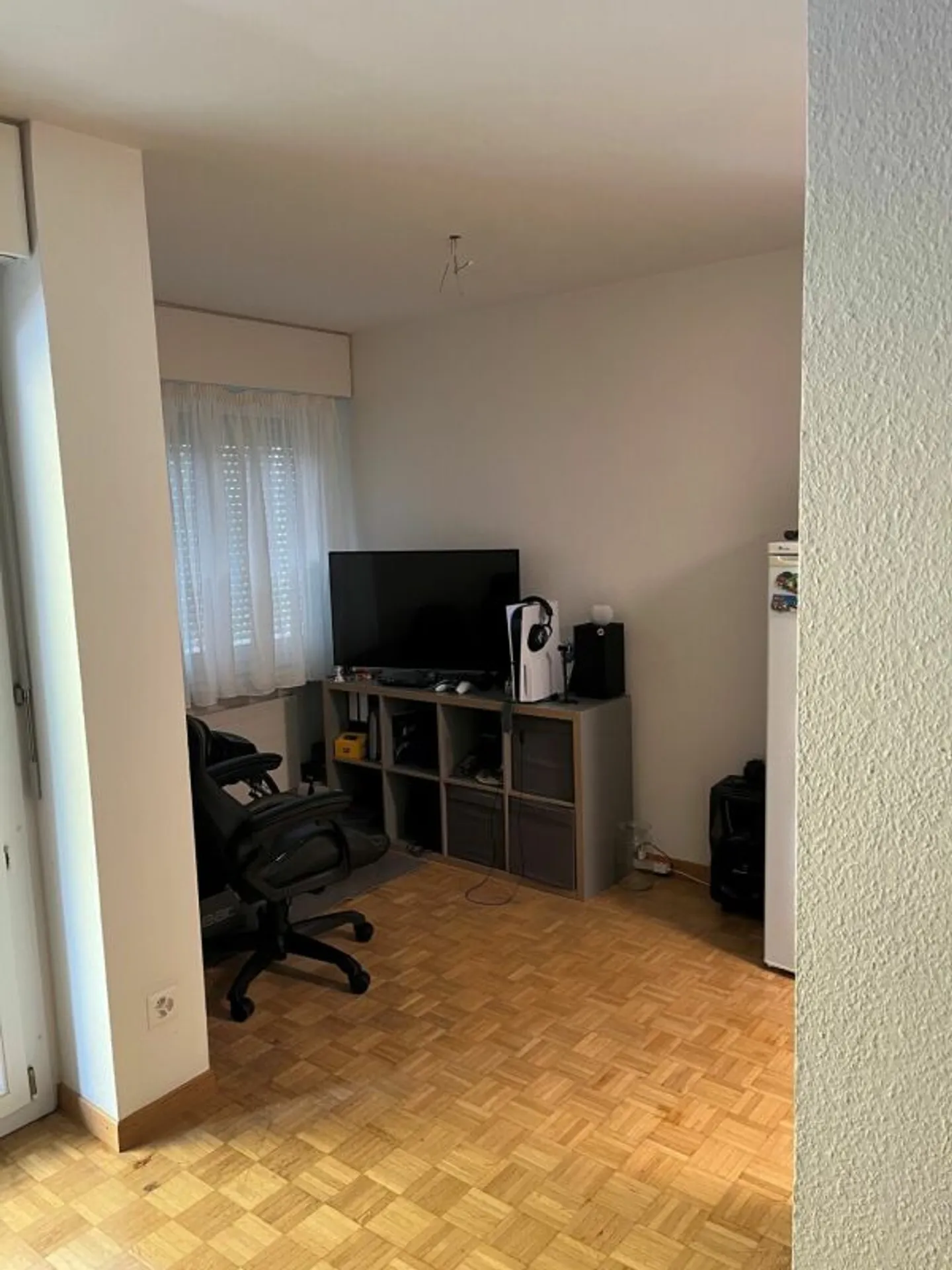 Appartamento ristrutturato in zona tranquilla - Foto 5 di 12
