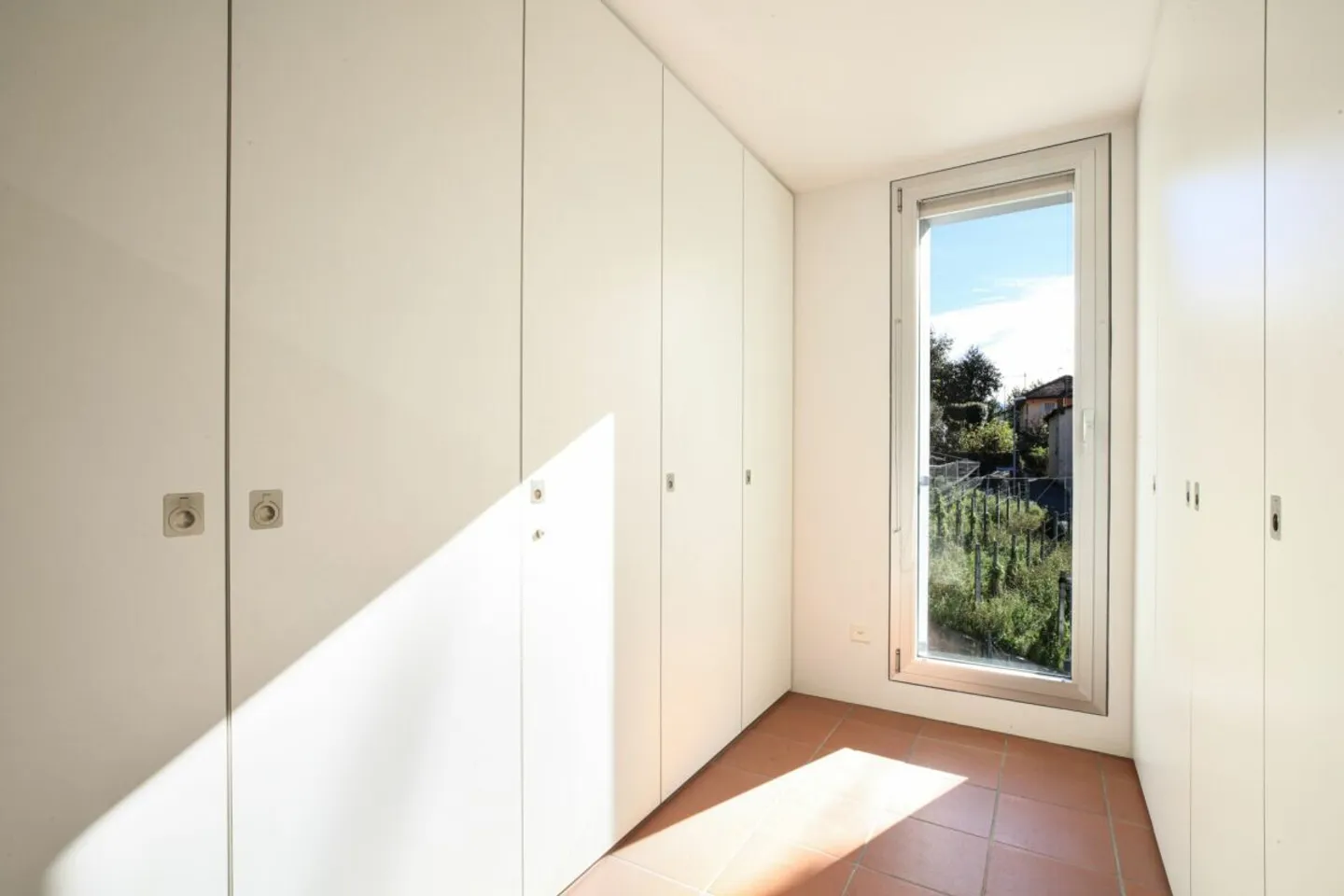 GORDOLA /GORDEMO - Herrlicher Seeblick in unmittelbarer Nähe des Zentrums - Foto 11 di 13