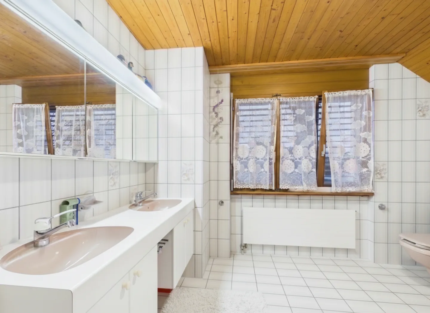 Grosszügiges Familienparadies in Möhlin - Foto 12 von 13