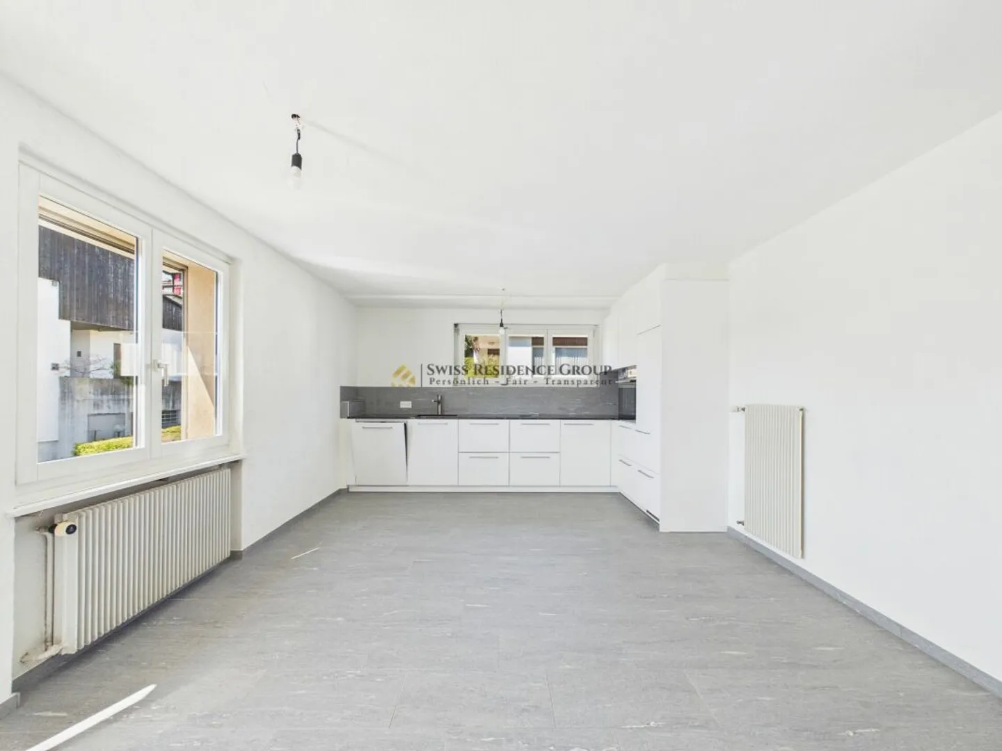 Esclusivo appartamento con terrazza di 5,5 stanze con vista sul lago e sulle montagne a Küssnacht - Foto 2 di 13