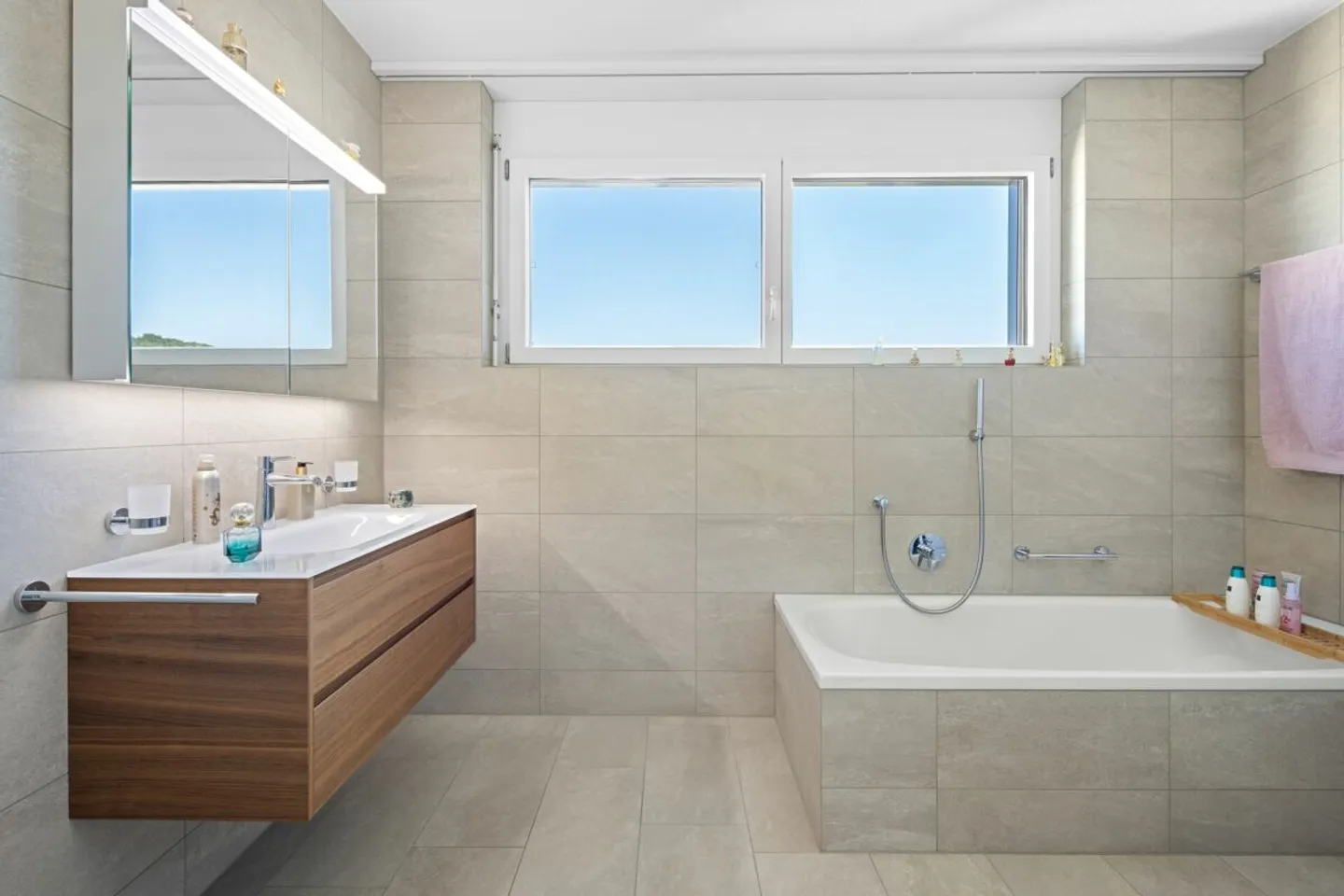 Penthouse mit Traumpanorama - zentral mit unverbaubarer Weitsicht - Foto 8 von 10