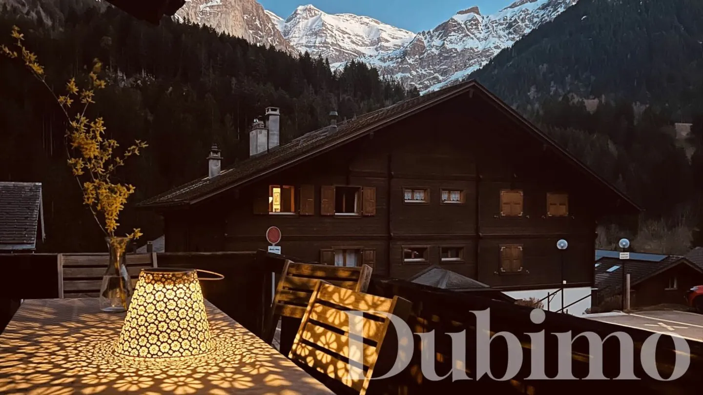 Chalet iconico eccezionale di fronte alle Dents du Midi a Champéry - Foto 12 di 13
