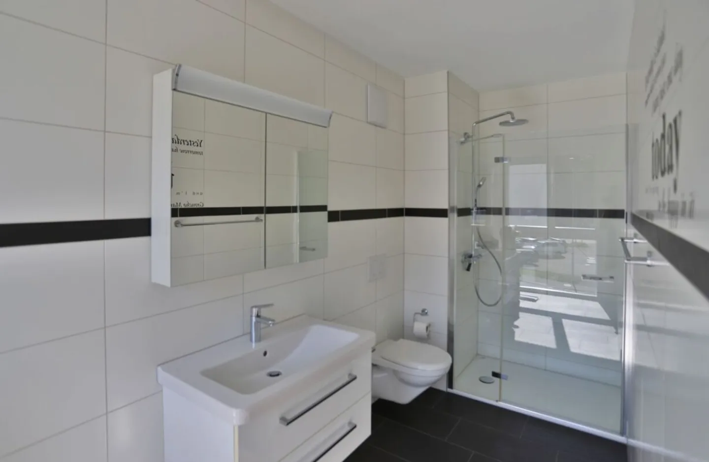 Light, Comfort and Quality of Life - Photo 6 of 8