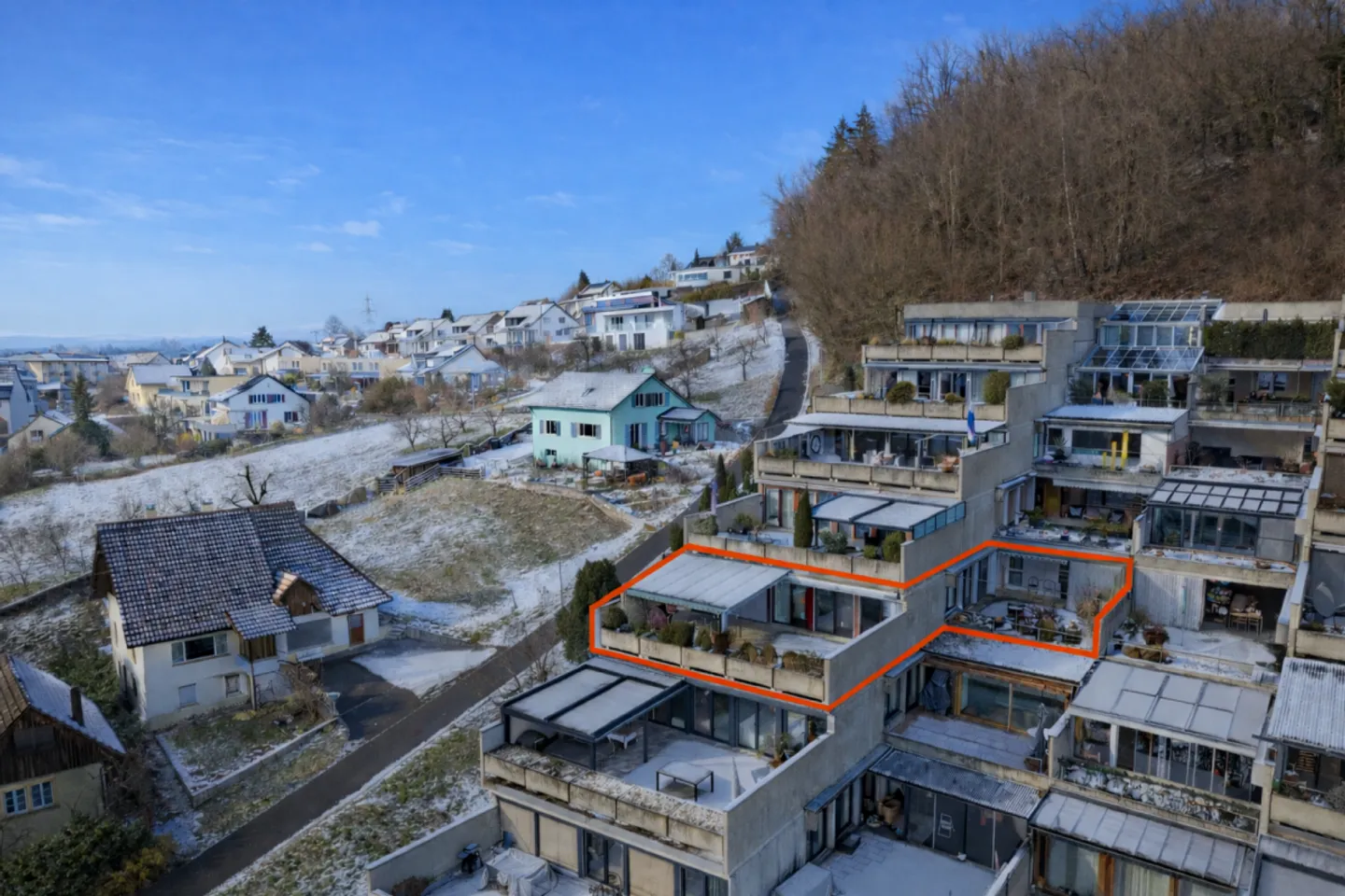 Terrassenwohnung mit Pool - Foto 2 von 10