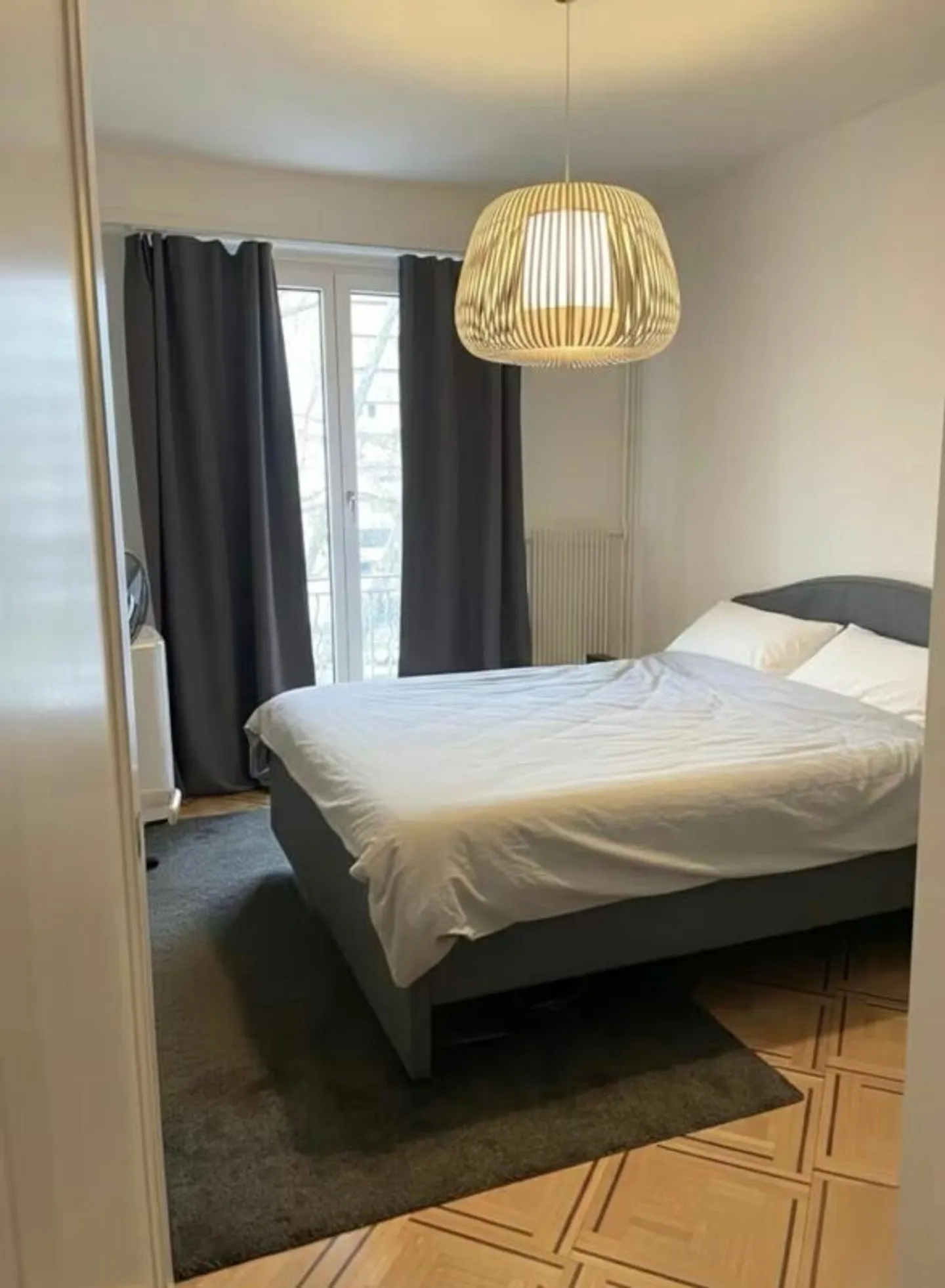 Appartement Charmant à Louer - Photo 3 sur 5