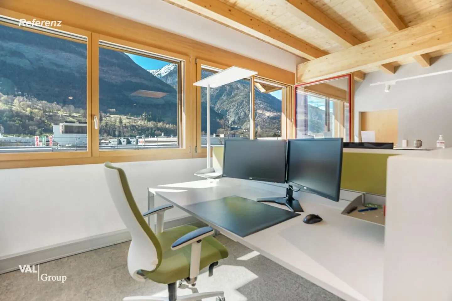 Moderna sala commerciale per utilizzo diversificato in posizione privilegiata in affitto - Foto 7 di 13