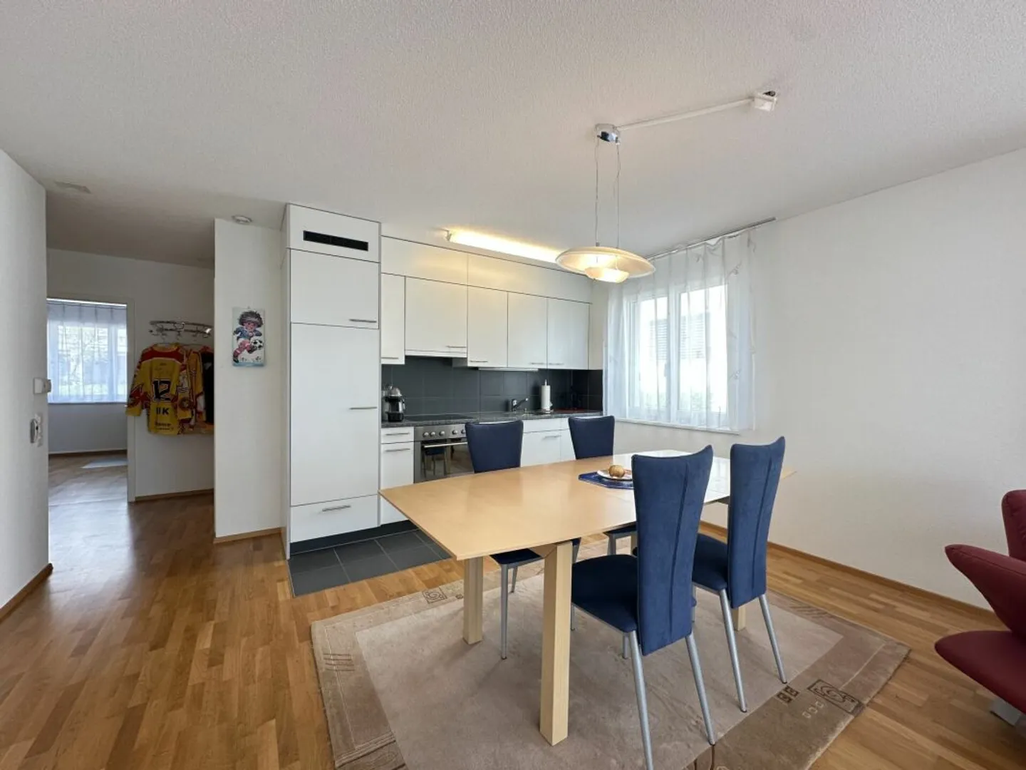 Appartement de 3½ pièces dans un emplacement résidentiel central et calme - Photo 3 sur 12