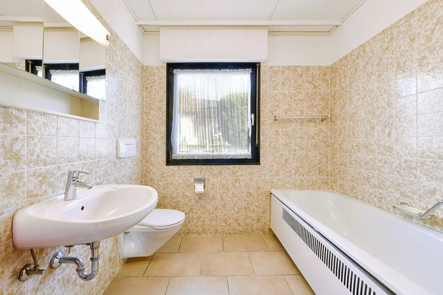 freistehendes Einfamilienhaus an ruhiger, bevorzugter Lage - Foto 7 di 12