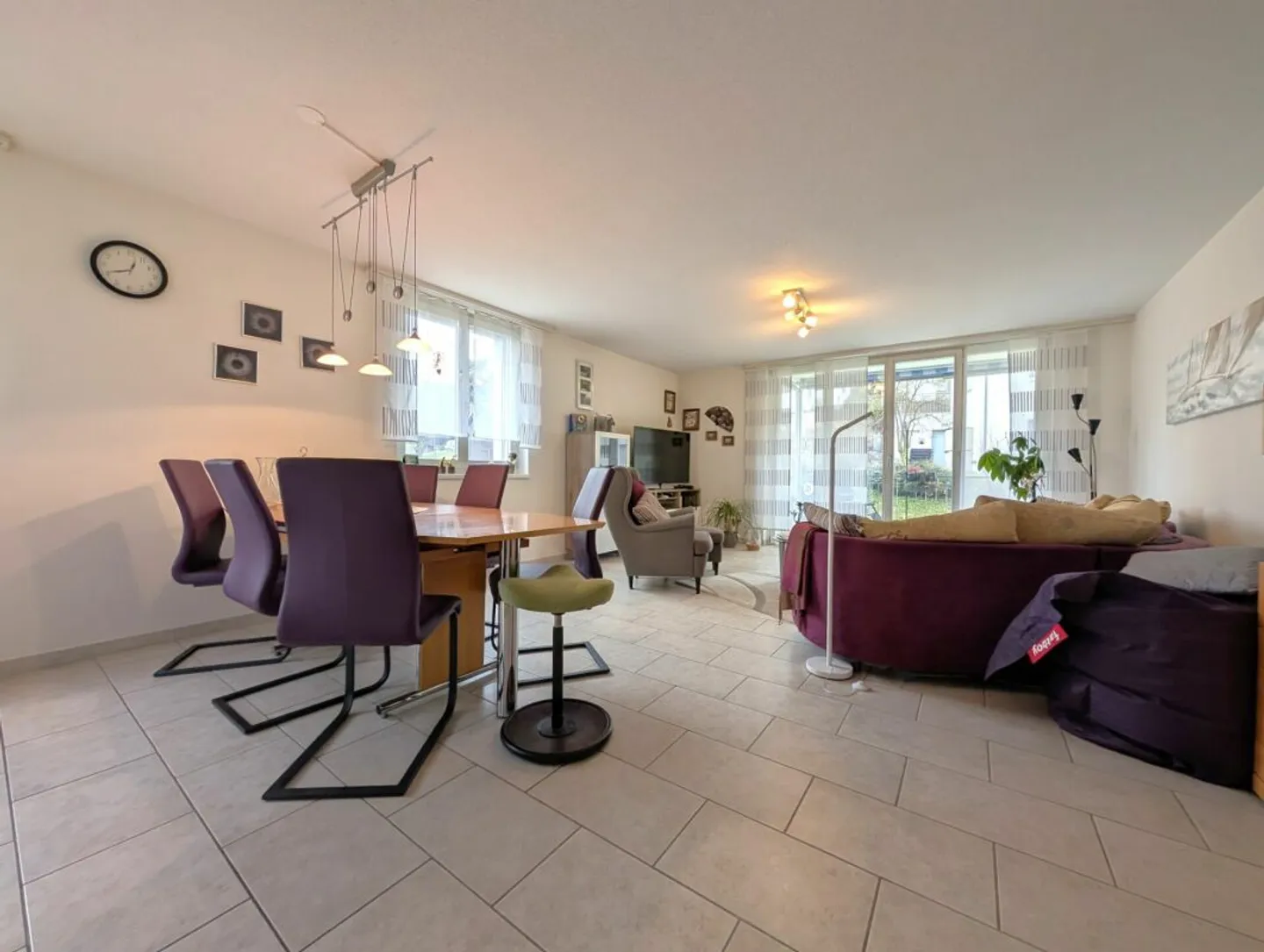 Family-friendly apartment in a well-maintained multi-family house Copy - Photo 1 of 11